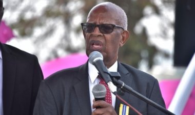 Umuryango wa Pasiteri Ezra Mpyisi wanyomoje amakuru y'urupfu rwe