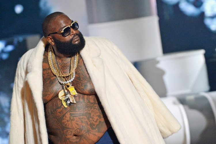 Umuryango wanjye umaze igihe kinini nta kintu unsaba! Rick Ross n'ibanga rimugize umuherwe kugeza ubu