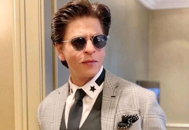 Ku myaka 28 nabazwe inshuro 11! Shah Rukh Khan utarigeze woroherwa n'umubiri mu mwuga we