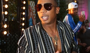 Umuraperi Ja Rule yakoze benshi ku mutima nyuma yo gutangaza ko agiye kubaka ishuri muri Ghana