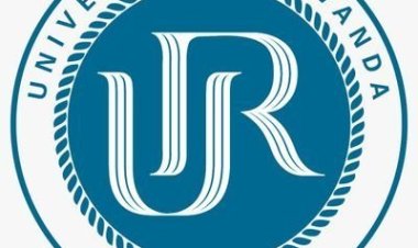 UR: Impamvu simusiga abanyeshuri bari mu myaka ya nyuma bakeneye mudasobwa nka barumuna babo