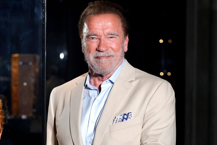 Arnold Schwarzenegger arimo kubika urusyo ku mugore yagonze