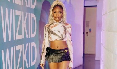 Ayra Starr yahishuye ko nyina yamusabye kugabanya kwambara impenure