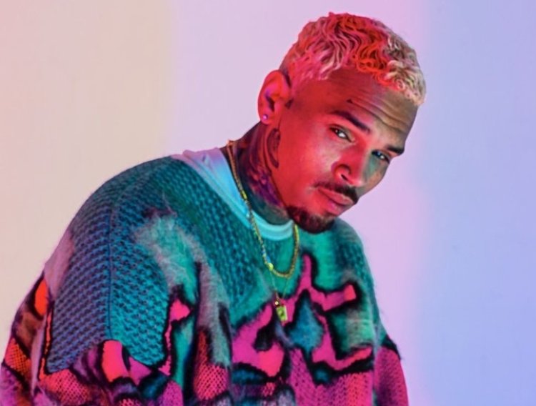 Chris Brown yaburiye abakomeje kumugirira nabi