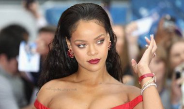 Rihanna yasubije imitima y’abafana mu gitereko