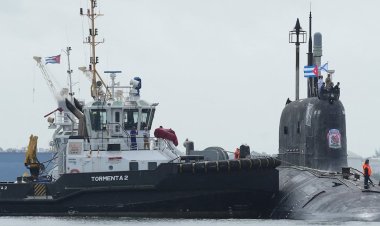 U Burusiya bwagereye USA mu kebo yabagereyemo