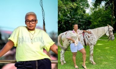 Frida Kajala yikomye abamwibutsa  ko akuze