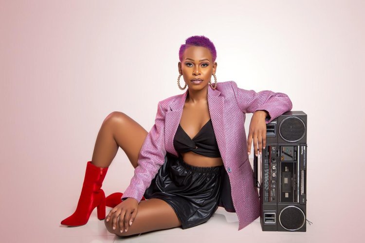 Alyn Sano yahishuye uko imwe mu ndirimbo ze yari imutwaye ubuzima