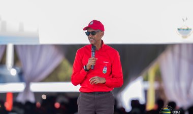 U Rwanda rwayobowe n'abapumbafu-Chairman wa FPR Paul Kagame