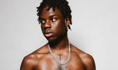 Rema yahishuye uko ahangana n'igitutu ndetse n'abanenga ibyo akora