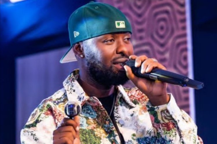 Eddy Kenzo yashimiye abahanzi ahabaryaga