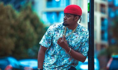 Kitoko ntakozwa abahanzi Nyarwanda bavanga indimi mu ndirimbo