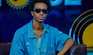 Byagenze bite ngo indirimbo za Papa Cyangwe zari zarasibwe yongere kuzisubirana?