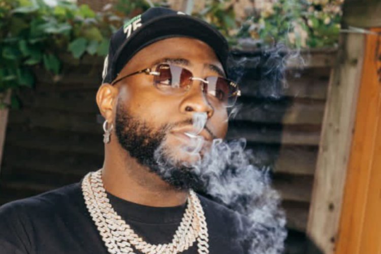 Davido arashimangira ko urumogi atari ikiyobyabwenge gikomeye