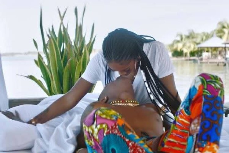 Tiwa Savage yavuze ubutwari bwa Wizkid mu gitanda