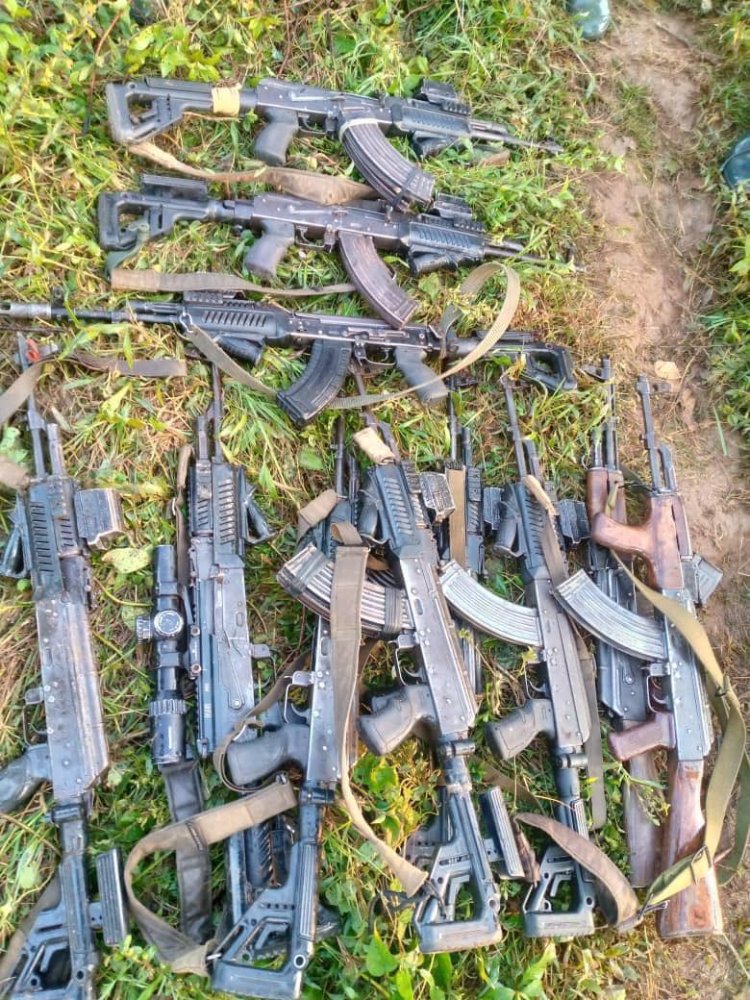 M23 yerekanye intwaro yambuye FARDC