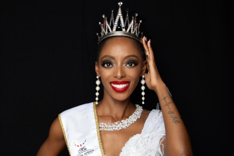 Bwa mbere Umunyafurika yegukanye ikamba ry'umugore mwiza ku Isi (Amafoto)