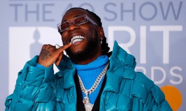Burna Boy nta kibazo abona mu kwifashisha ibihangano by'abandi akora ibye