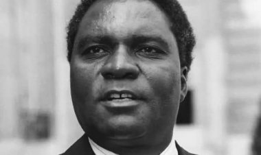 Mbere gato y’uko Juvénal Habyarimana ahanurwa mu ndege yarimo agahita apfa, yari amaze igihe yikanga kwicwa