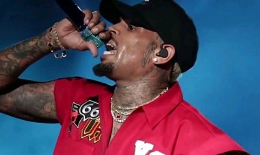 Urubanza rwari ruhejeje Chris Brown muri gereza yo mu Bwongereza rwamaze gusibwa