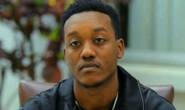 “No gushishura bigakundwa nabyo ni ubuhanzi”: Element yishongoye ku bamushinja gushishura