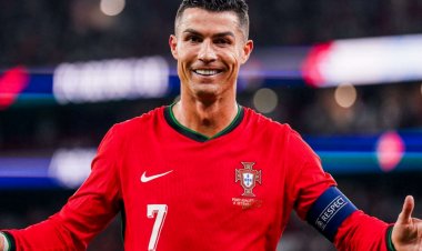 Cristiano Ronaldo yujuje miliyari y'amadorali