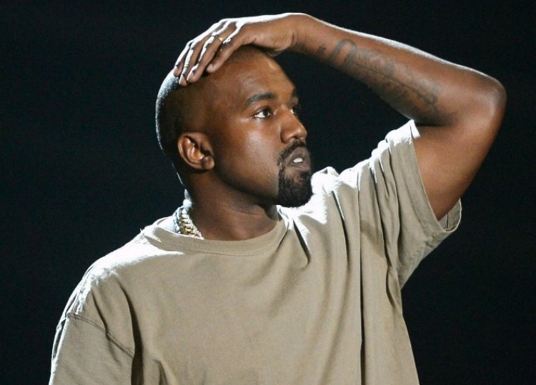 Kanye West arimo gutezwa ingaru n'abafana bamushinja kubapfunyikira amazi