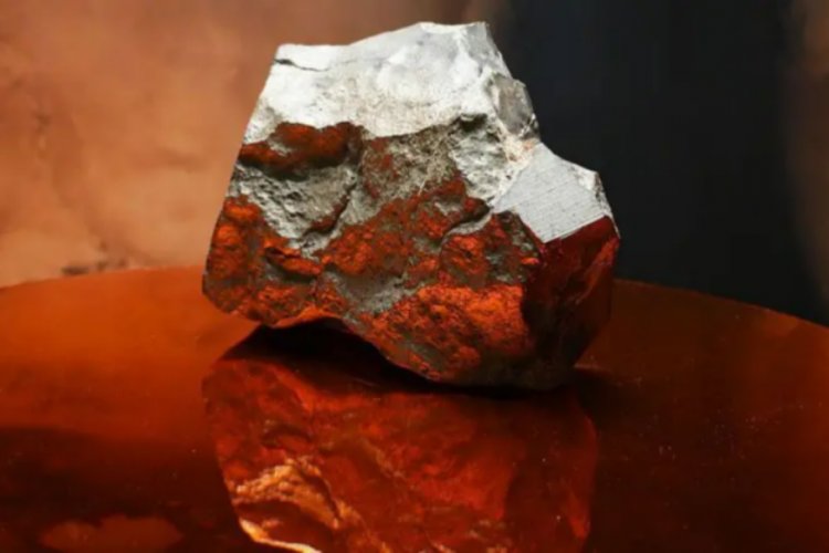 Ibuye ryavuye ku wundi mubumbe ryagurishijwe akayabo