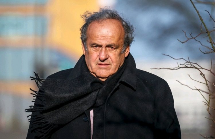 Abajura bibye ibihembo n’imidali mu rugo rwa Michel Platini basiga akabati kera