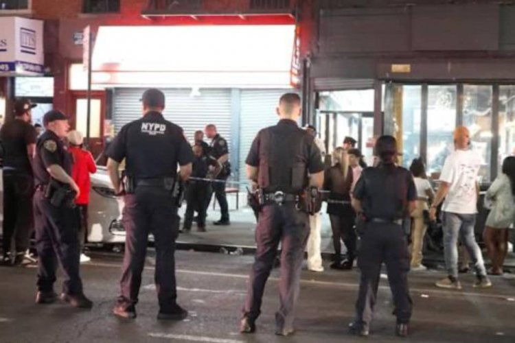 Batatu bapfuye, umunani barakomereka mu gitero cy'i New York