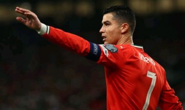 Cristiano Ronaldo yatangaje gihe azasezerera gukina ruhago nk'uwabigize umwuga 