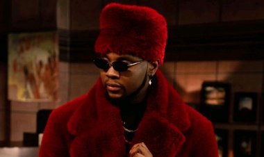 Kizz Daniel yagize icyo avuga nyuma yo gusiga inkuru mbi i Paris