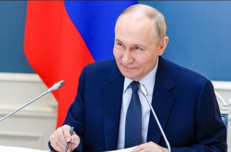 Perezida Putin yihanangirije Ukraine n'u Burayi