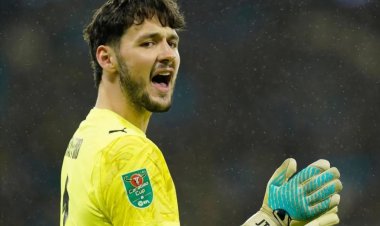 James Trafford ntiyishimiye uko ari gufatwa muri Manchester City